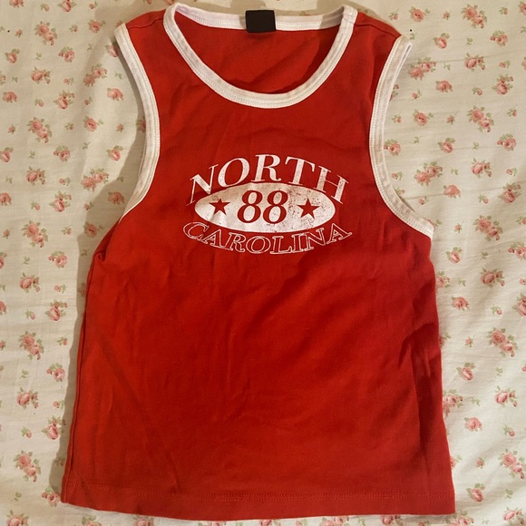 north carolina red uo tank - Picture 1 of 4